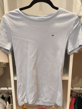 Tommy Hilfiger Pale Blue Crewneck T-Shirt with Flag Logo